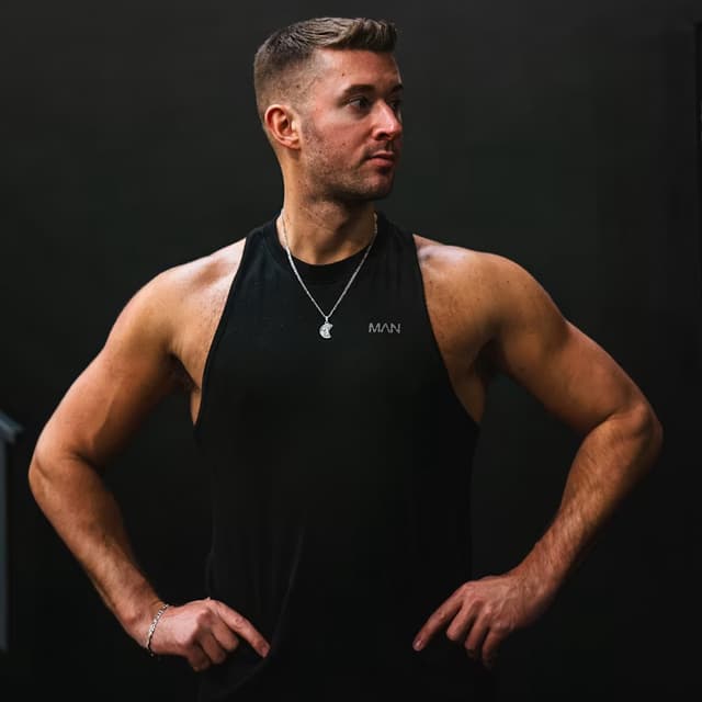 Tobias R.